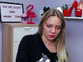 LesleyXXX bongacams