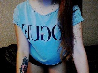 LindaCherry bongacams