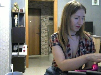 LoraLime bongacams