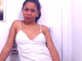 lovelybrunet bongacams