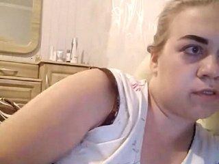 LuxeBlondi01 bongacams