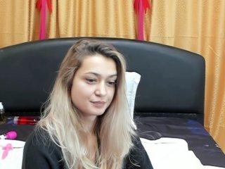 LyonessKris bongacams