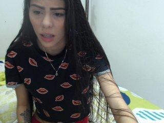 mia-lohan bongacams