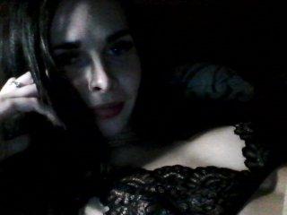 Milana2411 bongacams