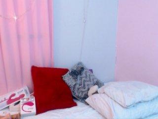 nicolette01 bongacams