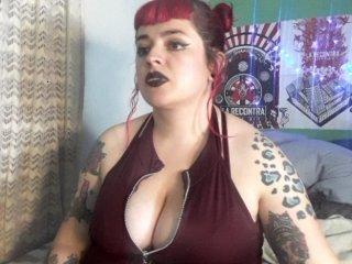 pinupgiirll bongacams