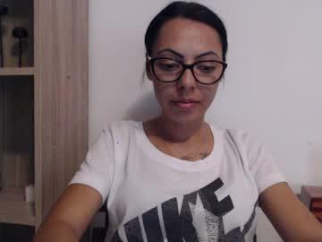 pocahontas_87 chaturbate