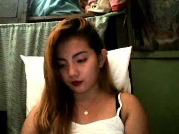 pretty_colline chaturbate