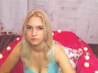 SarahLive bongacams