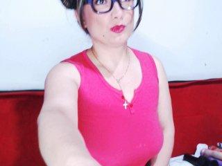 saray-squirt bongacams