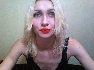 SexyBlondy251 bongacams