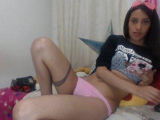 sexynicole21 bongacams