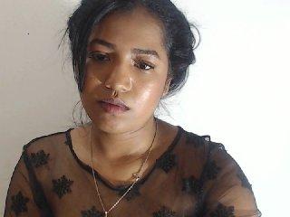 SofiaBrowns bongacams