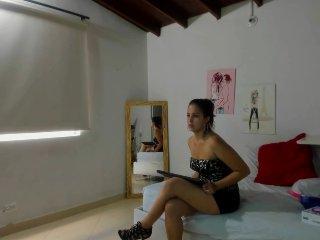 Sucubu-24 bongacams