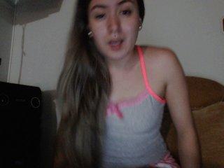 Sweetlittle94 bongacams