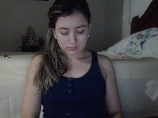 Sweetlittle94 bongacams