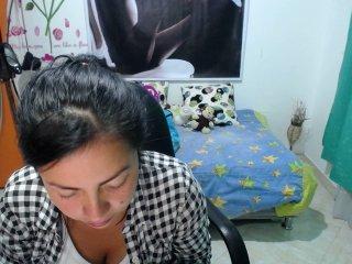 sweet-latinax bongacams