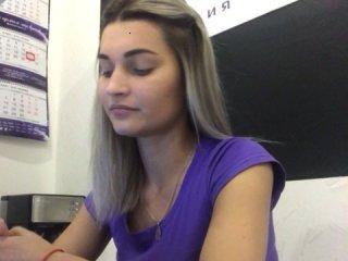 TaylorFox1 bongacams