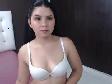 tinasmithh chaturbate