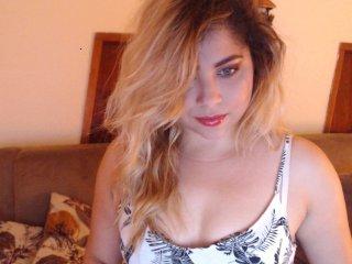 victoriaglam- bongacams